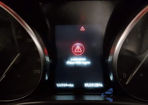 2018 Jaguar Xe 25T z USA, uszkodzony, nr VIN SAJAR4FX0JCP36623